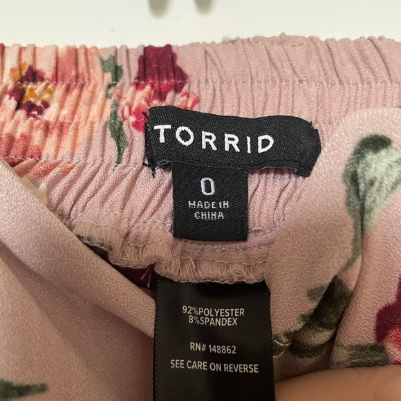Torrid Pink Floral Wide Leg Flowy Pants - Picture 5 of 6